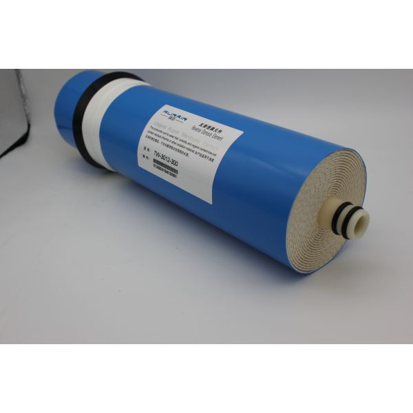 High Precision Reverse Osmosis Membrane Easy Operation 300GPD Space Efficient