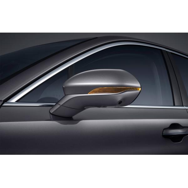 Hongqi H5 Sedan voiture officielle de Chine avec moteur 1.5T 2.0T et versions hybride et carburant