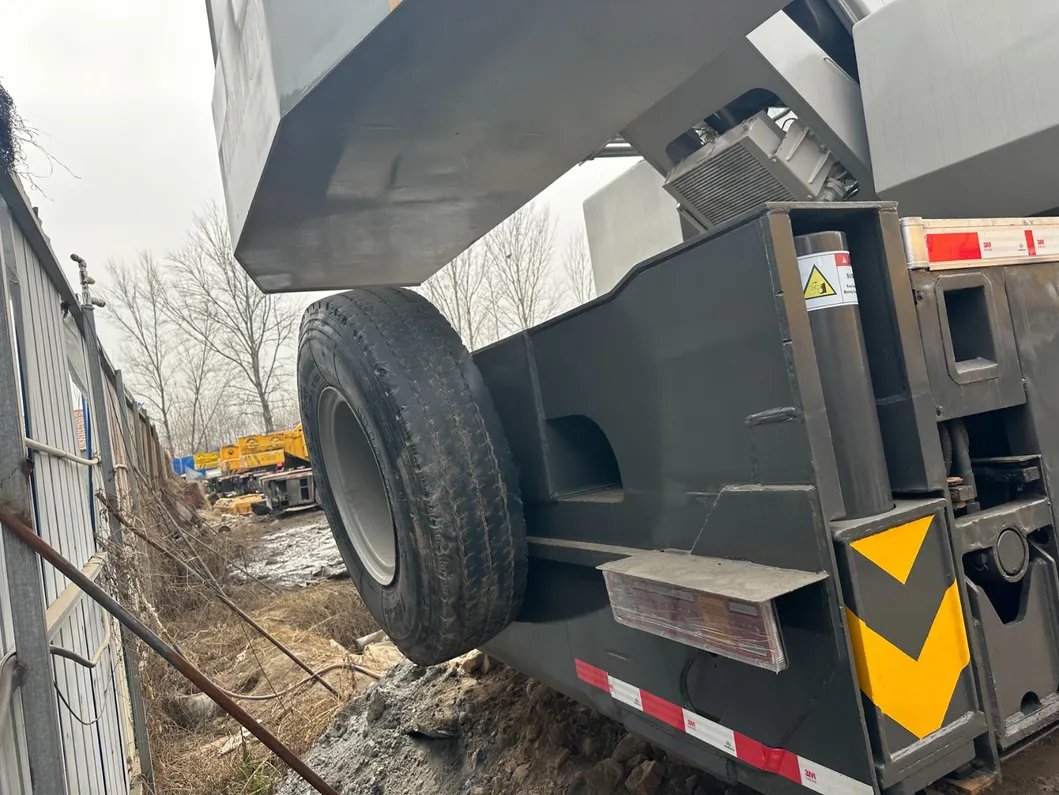 Popular Zoomlion 50 Ton Hydraulic Telescopic Boom Mobile Truck Crane Qy50 Qy50h for Sale