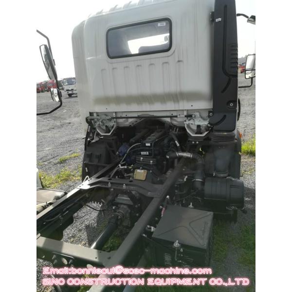 Светлая обязанность Хово 4кс2 перевозит двигатель на грузовиках ИК4Э140-33 8 шасси легкой тележки евро 2 ТОННЫ