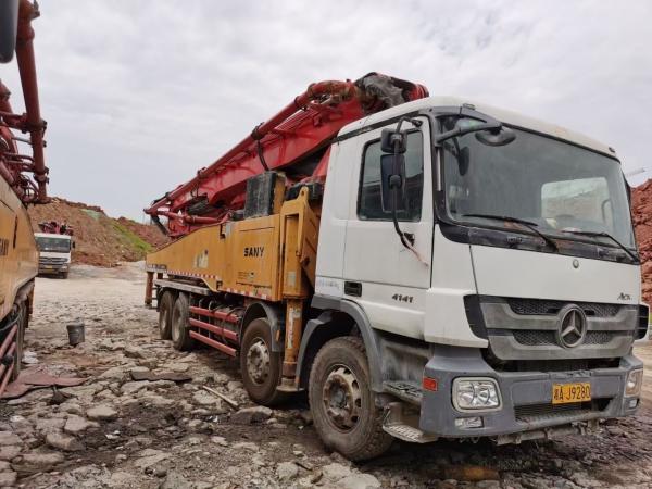 Rouge 2012 Utilisé 56m camion monté pompe entrepreneur remorque pompe hauteur d'alimentation 1540