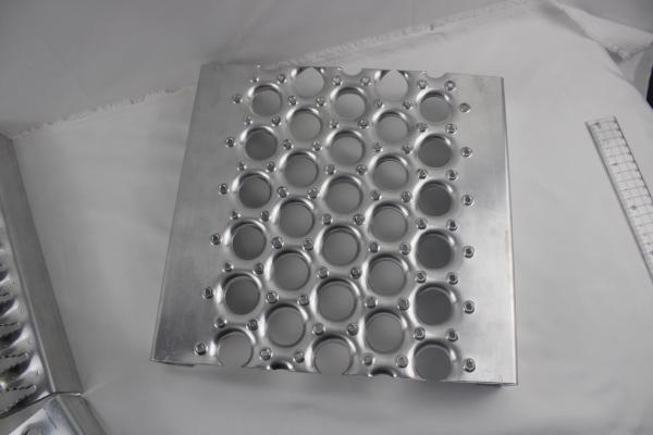 Galvanized Crocodile Mouth Hole Anti Skid Steel Plate Perforated For Floor