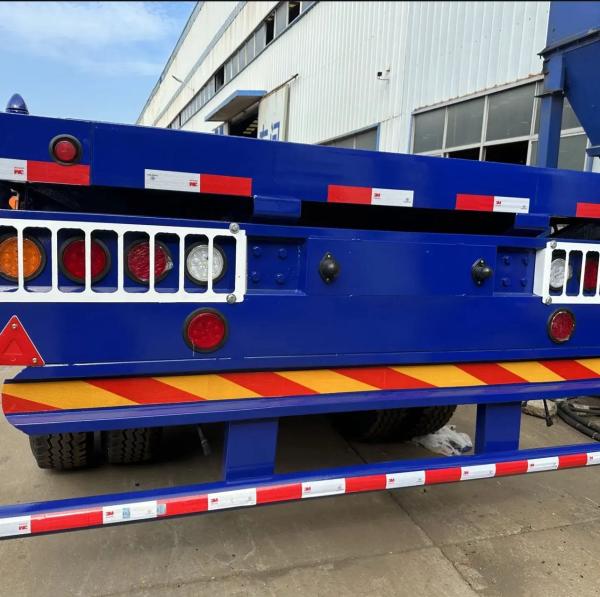 High Quality 4-Axle Flatbed Shipping Container Semi Trailer with Nice Twistlocks Utility Steel Truck Trailers
