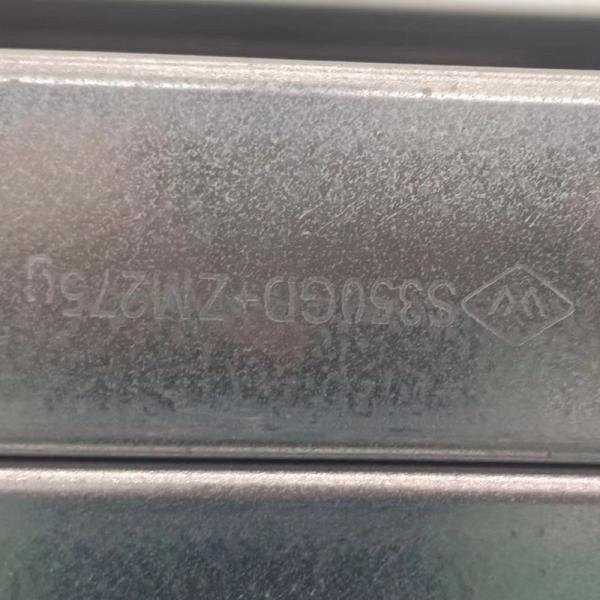 Серебряные пластиковые цинковые магний алюминиевые прямоугольные трубы для строительства автомобильной промышленности