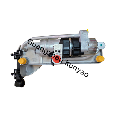 MAHLE Parallel Flow Car AC Condenser with R134a Refrigerant for Land Rover OE LR110621