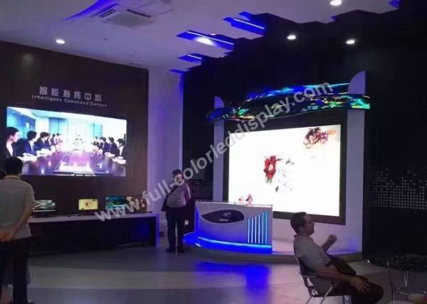 P1.667 / P1.935 Led Advertising Display , Led Big Screen Seamless Splicing