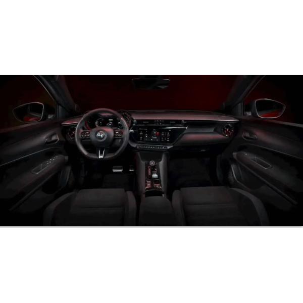 Предпродажа Самый спортивный компактный автомобиль Alfa Romeo Первый EV Milano с двумя вариантами привода 156ph&240ph WLTC 240 миль