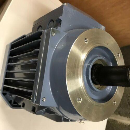 M2AA080B brandnew e original, 1,3 quilowatts 3450 RPM 2,5 ampères, dia de trabalho 3-5 de para entregar o tempo.