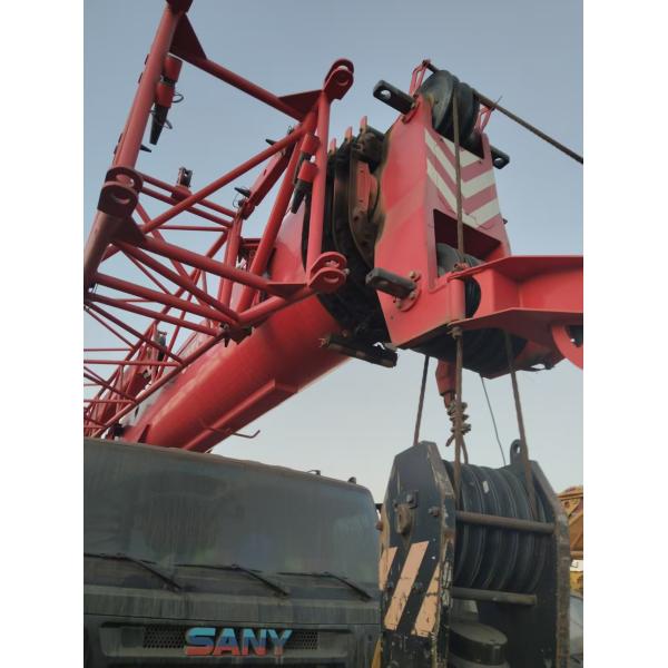 Zoomlion Xg Sy 25t 35t 50t 55t 60t 80t 85t 100t Hydraulic Straight Arm Mobile Truck Crane with High Operating Efficiency