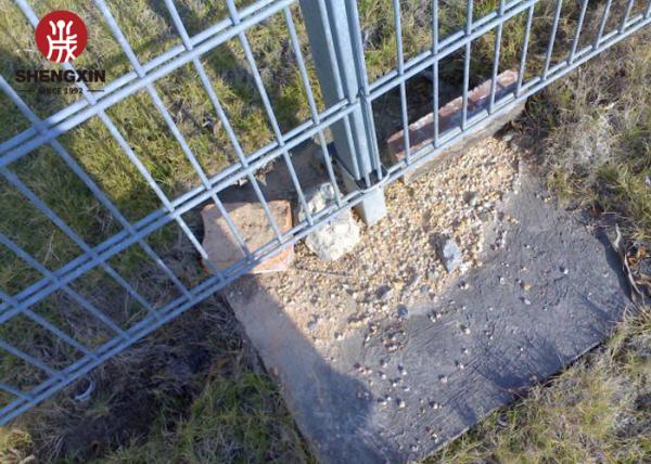 Powder Coated Galvanized Double Wire Fence 656/868