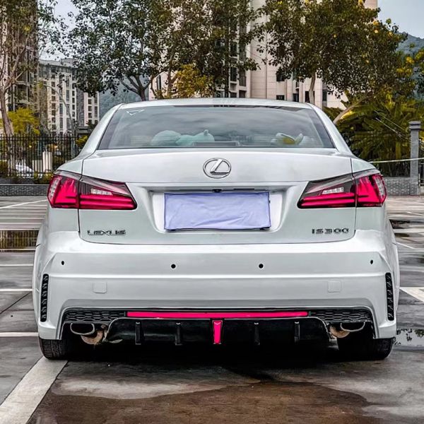New Arrivals Injection pp Body Kit Rear Bumper Upgrade Phantom Style Car Bumper for Lexus IS250 IS300 2006-2012
