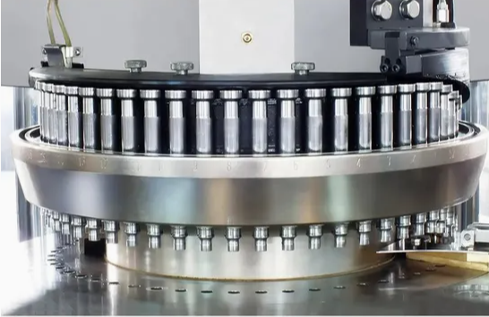 Automatic High Speed Pill Tablet Press Machine Pharma Powder Pressing Machine