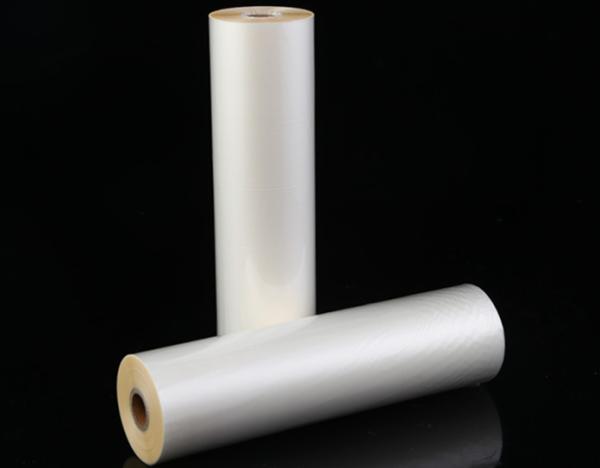 20mic BOPP Thermal Lamination Film Custom Glossy PET Laminating Film Hot Melt 3400mm