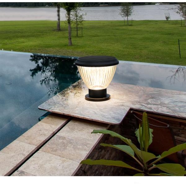 Solar Garden Lights Pillar Gate LED Light for Garden Landscape Courtyard Decoration