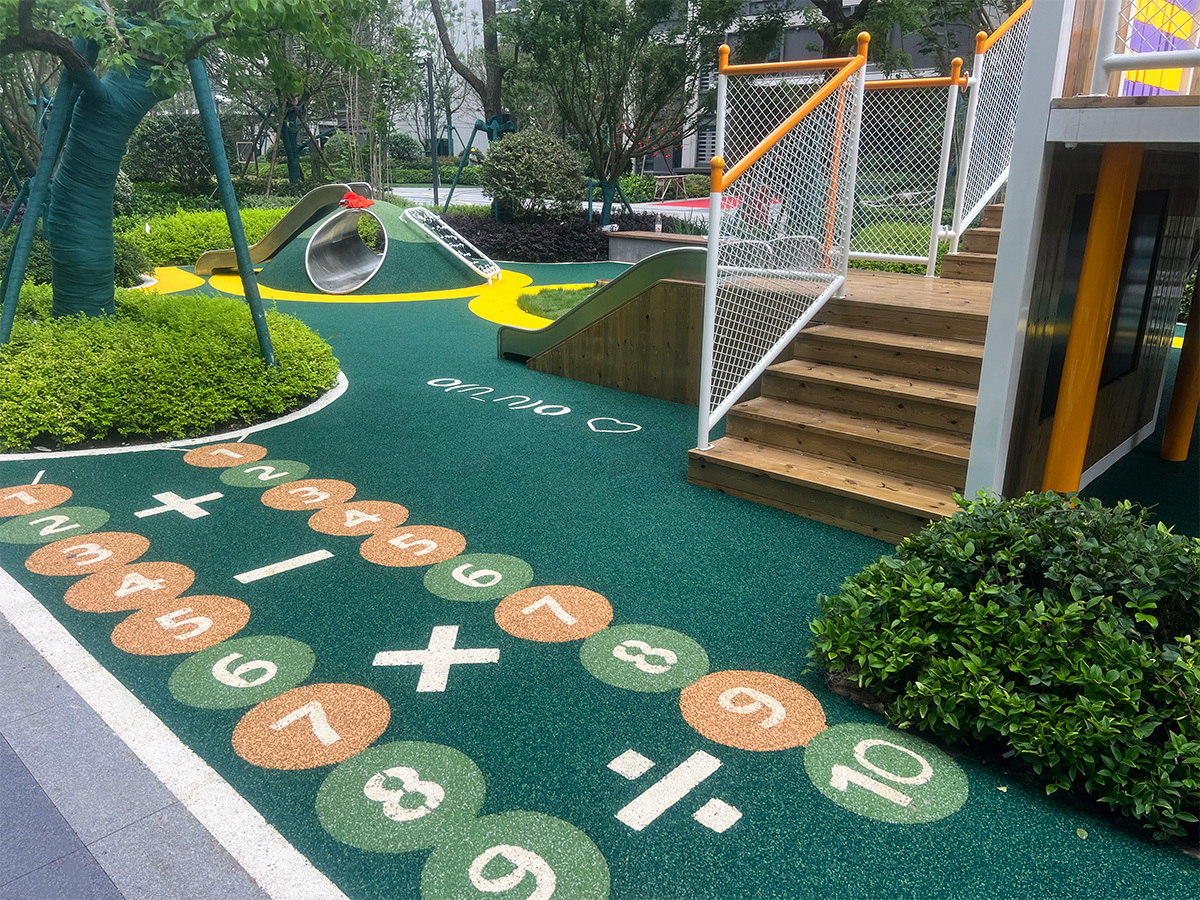 Green EPDM Rubber Granules 1-3mm for Playground | Durable