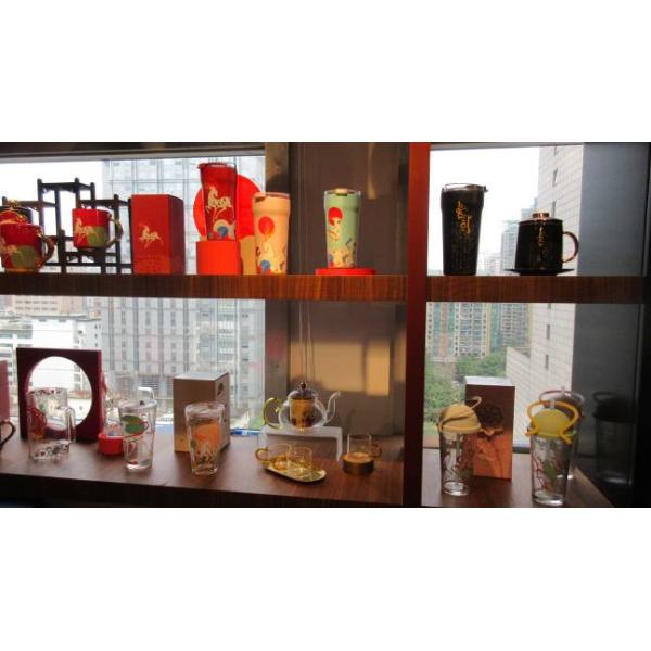 Бутиковые кружки настраиваемая счастливая рельефная кружка в китайском стиле большой вместимости керамическая кружка для кофе сок чай с крышкой