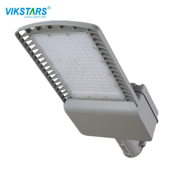 Réverbère imperméable de LED routes principales de 50 watts AC85V 4000K avec Gray Housing