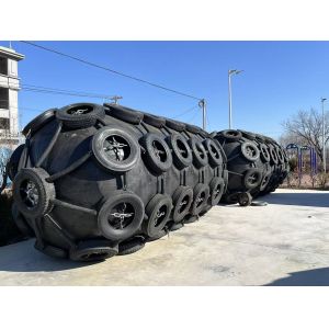 Pneumatic Rubber Fender with Reflective Safety Stripe for Night Visibility and 50kpa & 80kpa Pressure with 24 Months Warranty
