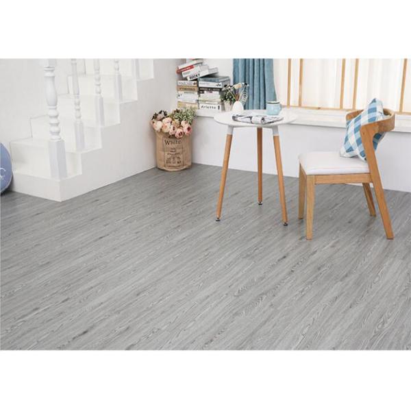 Grey Wood 6inch×36inch Self Adhesive LVT Flooring 2mm