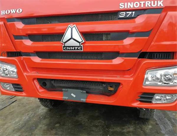 SINOTRUK HOWO Mining Dump Truck 6x4 371hp 70 ton used for mining work made in China