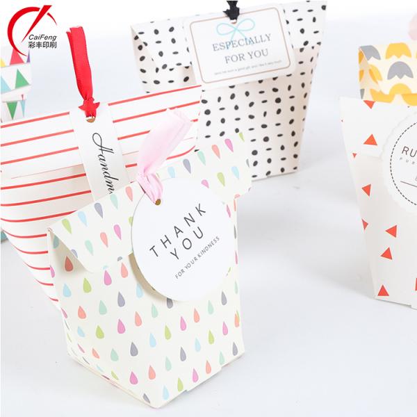 Impression en relief manutention de gramme personnalisé Plier mariage Carton d'emballage de bonbons sucrés