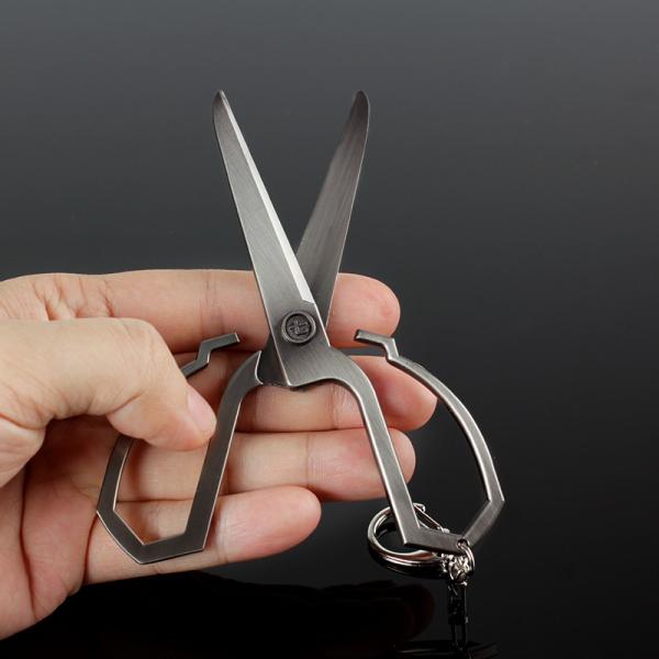 Anime Scissor Seven Keychain Cosplay Metal Alloy Weapon Keychain