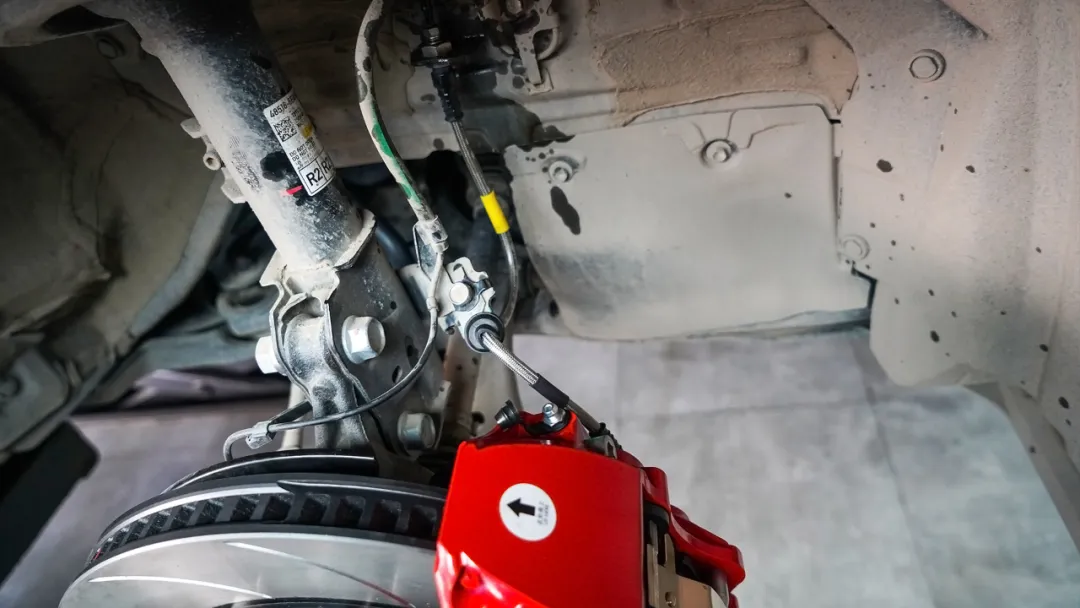 Kit de freno delantero grande 6 Piston Caliper con rotor de 378x32mm BBK sistema de freno automático para Toyota Venza 20 pulgadas del borde del coche