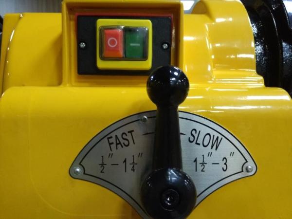 1/2 Inch To 3 Inch Electric Pipe Threading Machine With Self Priming Constant Flow Pump