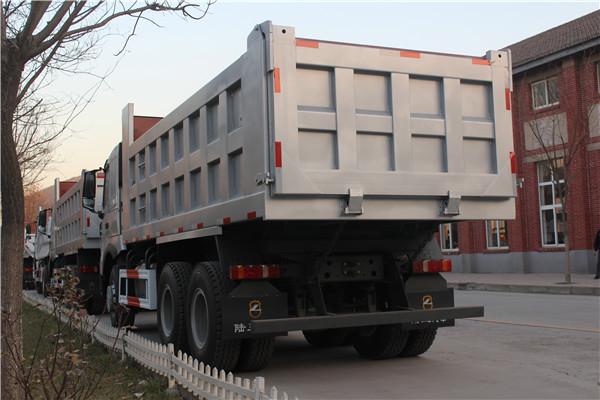 ZZ3257N3647N1 Ten Wheel Heavy Duty Dump Truck With A7-W Cabin And ZF Steering