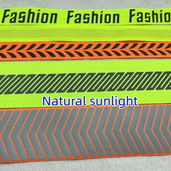 Отражающие марки одежды Логотипные теги Печать на тканевой ленте для спортивной одежды