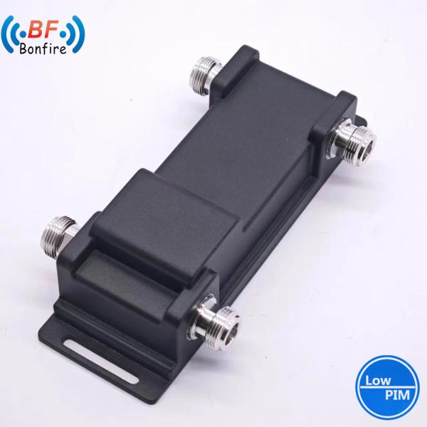 698-4000 МГц UHF 3X3 гибридный комбайнер для нейтрального хоста в здании