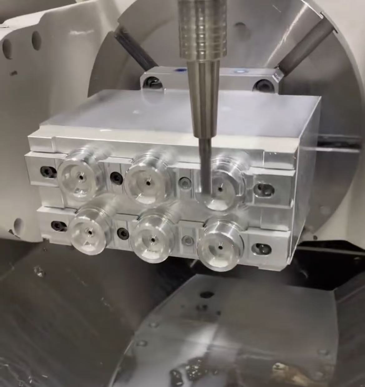 CNC precision machining parts