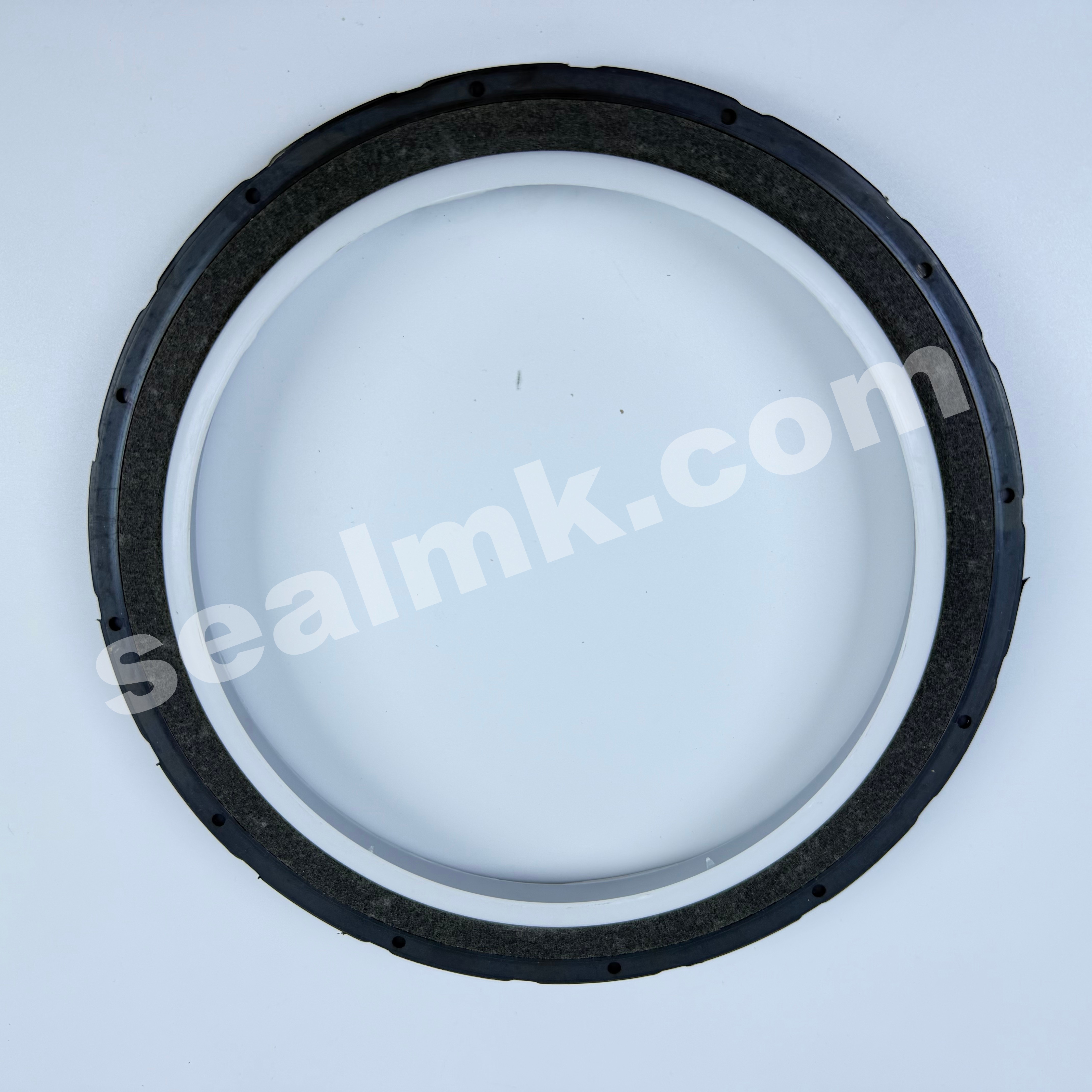 155*185*13; suitable for Scania (Sweden); Part Nos.: 1786563, 1520998, 1457008; CORTECO Part Nos.: 19037206B, 82037206; Elring Part No.: 227.290; VICTOR REINZ Part No.: 81-42912-00