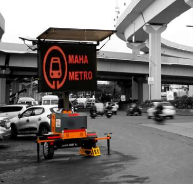 Estrada de Orientação de Tráfego VMS Display Board móvel Displays trailer Publicidade 110/220VAC