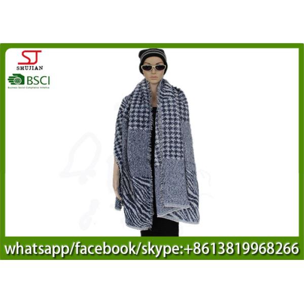 420g 200*78cm 100%Acrylic Woven Houndstooth Jacquard Poncho factory  keep warm fashion swallow grid scarf