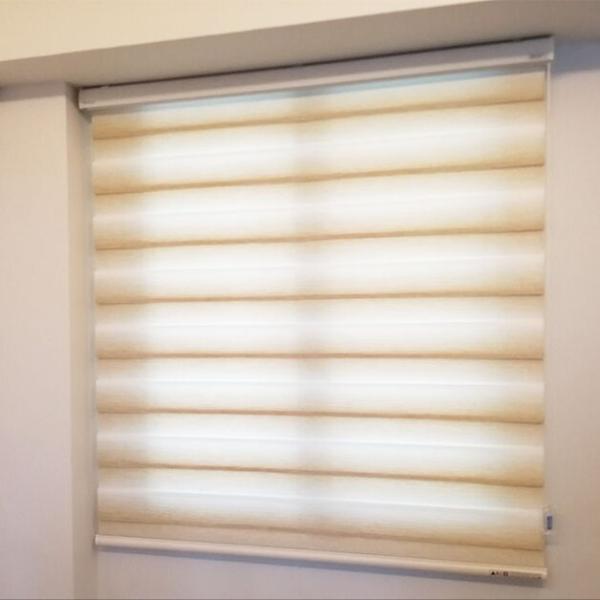 Intelligent Motorized Office Window Drapes , Blackout Roman Shades For Office Bedroom