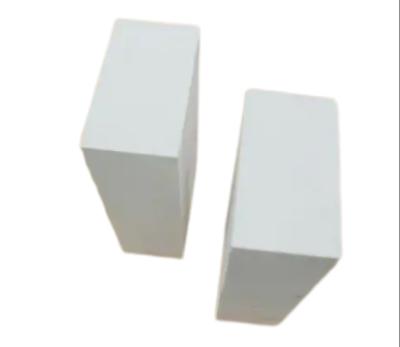 30 SiC Silicon Carbide Corundum Brick 60 AL2O3 White Fire Brick High Hardness