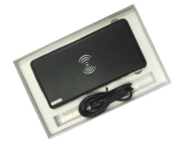 Slim Wireless Charging Power Bank 2 In 1  5v 2a  Black White Color  A Grade Li - Polymer Battery