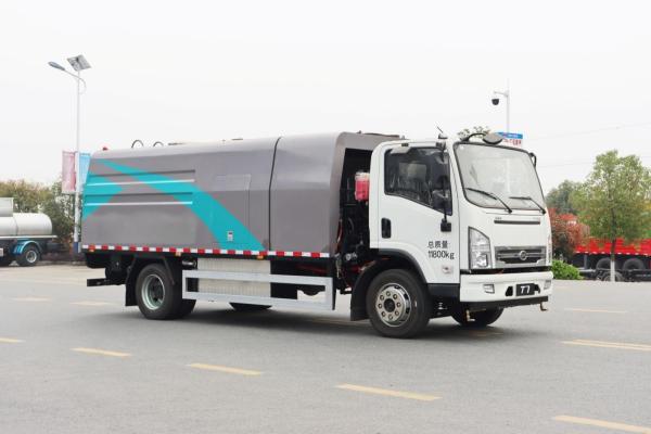 Pure Electric Energy Type Mounted Guardrail Cleaning Machine Efficiently Maintaining Road Safety with Zero Emissions