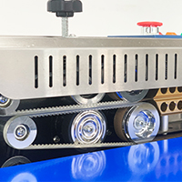 Sellador de banda continua automático pequeño