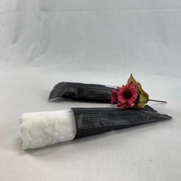 Выбитые влажные полотенца Микрофибер быстрые сухие