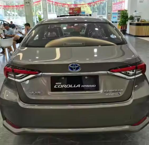 Electric EV Car Model 2025 Toyota Corolla Hybrid 1.8L EV Sedan New 4-Seater Electric Car
