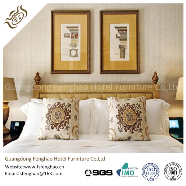 European Style Villa / Resort Hotel Bedroom Furniture Sets Solid Wooden Frame