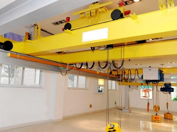1ton 3ton 15ton Electric Overhead Travelling Crane For Warehouse