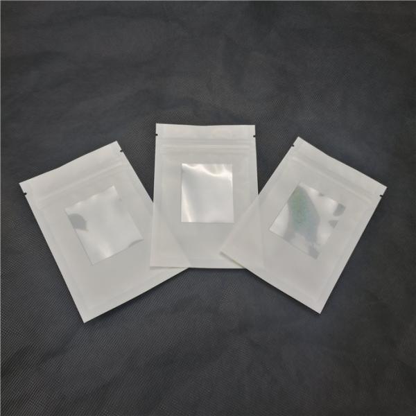 Os textos pretos imprimiram o fundo branco dos malotes da embalagem da joia para pacotes Earings do bracelete