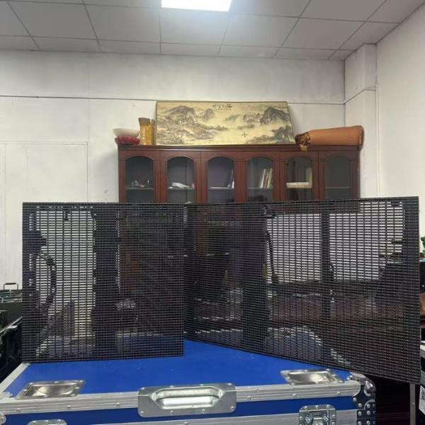 256×64 Used LED Screen Dicolor UT Series P3.91 Black Ice Screen