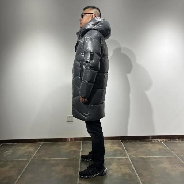                  High Quality Fashion High Street Cotton or White Duck Down Filling Hoodie Puffer Jacket for Men Parka Coat             