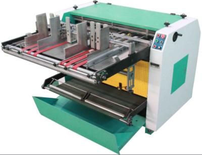 Máquina de Grooving Automática Velocidade de até 32pcs/min Bi-direcional Posicionamento de Precisão V Cut