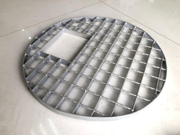 O metal galvanizou a anti tampa da trincheira da raspagem do deslizamento Q345