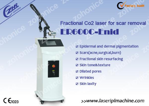 Máquina fracionária médica do laser do CO2 do hospital para melhorar a pele & o poro novos volumosos